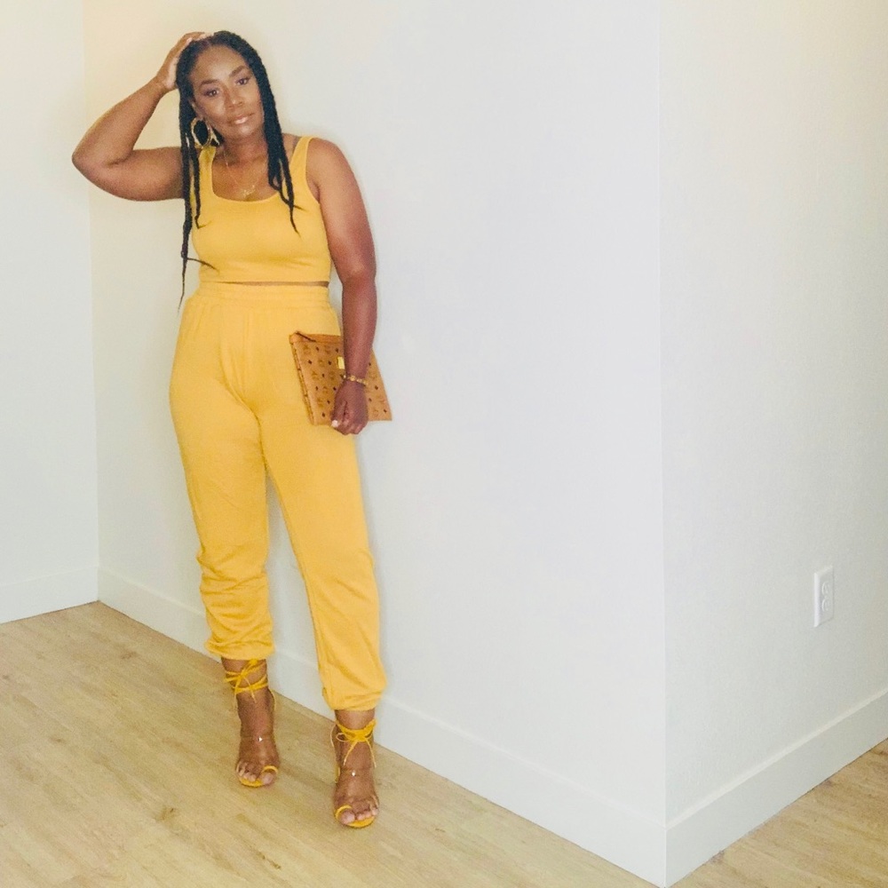 GOLDIE TWO PIECE SET